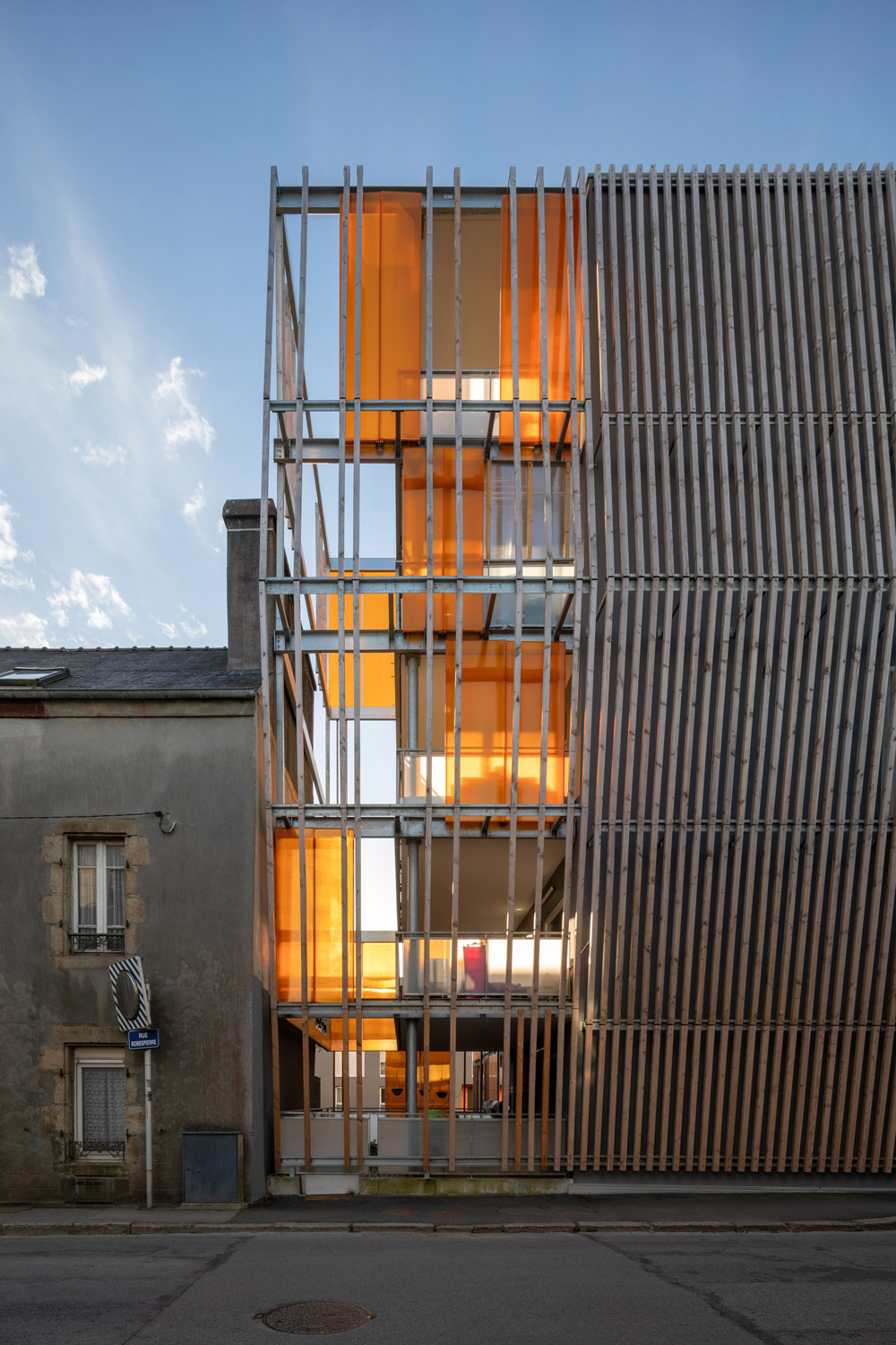 Robespierre-profil3-Brest-
a3argouarcharchitectes